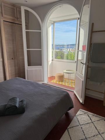 Maison De Village Renovee Avec Vue Mer Exceptionnelle Sainte-Maxime Luaran gambar